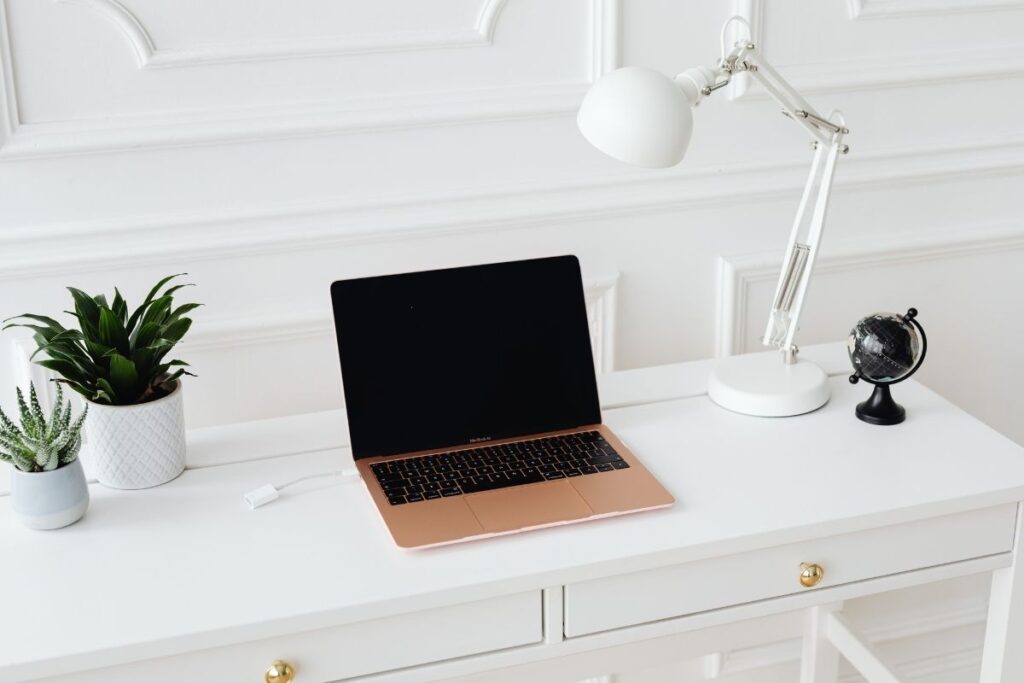 Guia dos melhores notebooks para home office em 2025